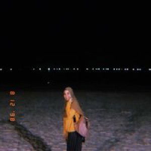 Aina Julia profile icon