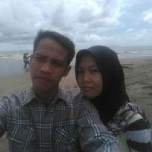 Dwi Wulan Aprilia profile icon