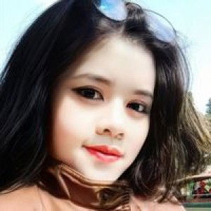 Yuni Apriani profile icon