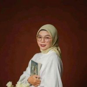 Putriani Winingsih profile icon