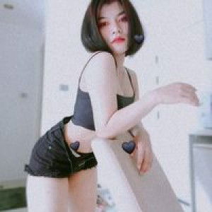 จูนนี่ เหลา. profile icon