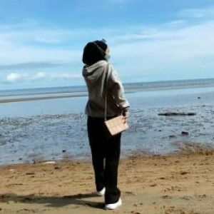 Nabila ila profile icon