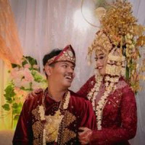 Saputri Oktavianti profile icon