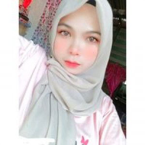 Siti Hayanti profile icon