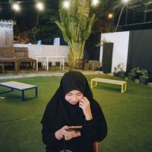 Septie Peristiwanti profile icon