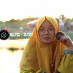 Dwi Apriliani profile icon