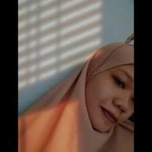 Erni Triani profile icon