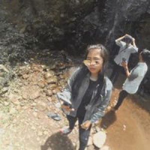 Dhela Sefty Risdiana profile icon