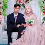 Tuti Rianti profile icon