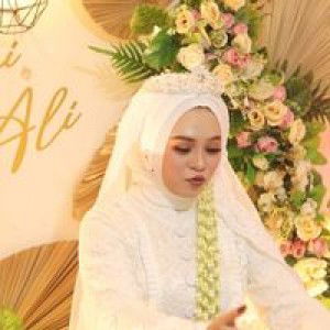 Lyiana Henny profile icon