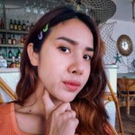 Sunisa Bee profile icon