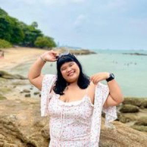 Intira Sriwong profile icon