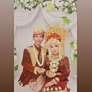 Evi Rahmawati profile icon