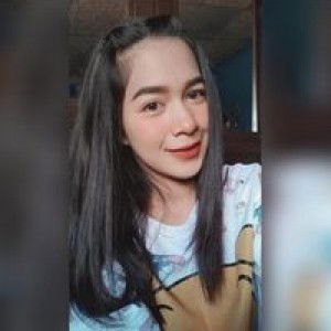 Chollada Saenudom profile icon