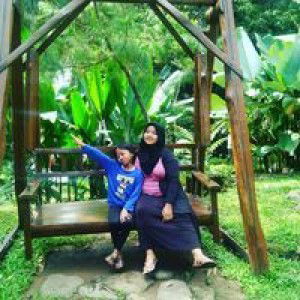 Risma Zakia profile icon