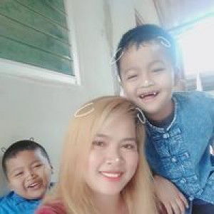 พิ๊ภีม กะ น้องภูผาคับป๋ม profile icon