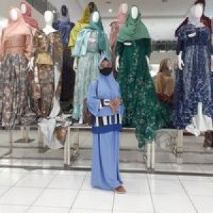 Ratna Dewip profile icon