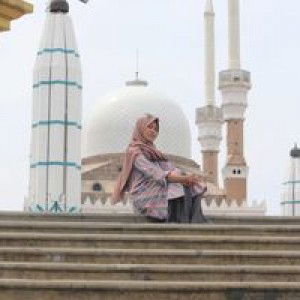 Lilik Susanti profile icon