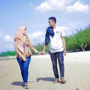 Elfiya R profile icon