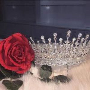 Susi Herawati profile icon