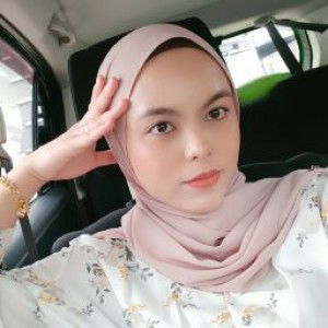 Nur Camilla Caroline profile icon