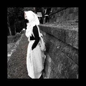 sri Wahyuni profile icon