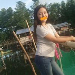 Daizy Mae Larobis profile icon