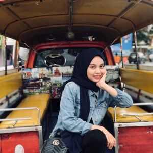 niesya tazeri profile icon