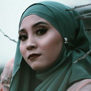 nurul wahidah profile icon