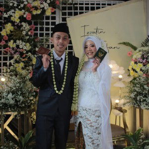 Layla Izzatin profile icon