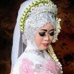 Dewie N Sholicha profile icon