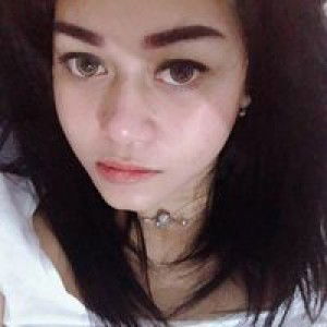 Lia Lwemouth profile icon