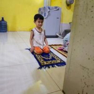 Lutfy Indah Indah Lutfy profile icon