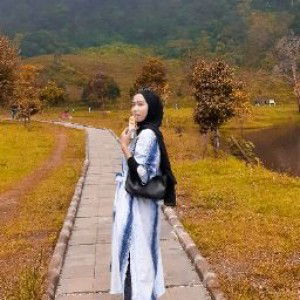 Resti Eka Handini profile icon