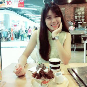 PAVINEE AMSAART profile icon