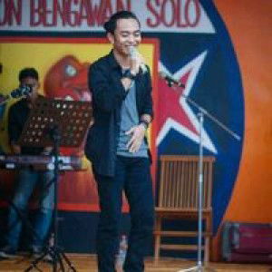 Tyara Novianti profile icon