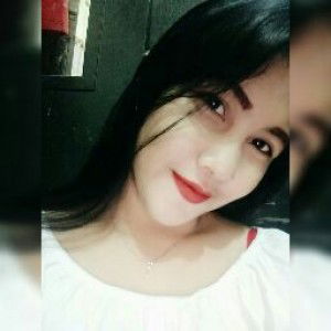 Ovelia Deani profile icon