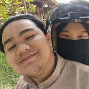 Khoirunnisa Nuralifah profile icon