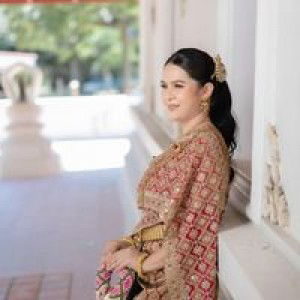 Parichat Boonchom profile icon