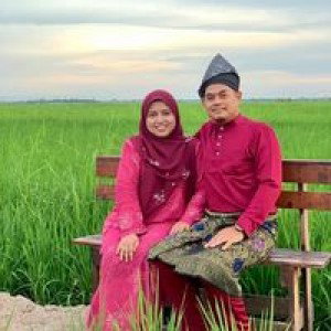 Cik Puan Ayu Fahani profile icon