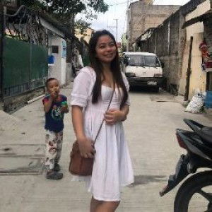 Mherliza Santos profile icon