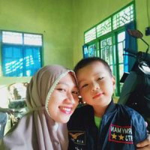 Icmy Yanti Ciemood profile icon