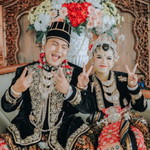 amri rina profile icon
