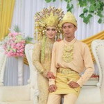 Dwi Apriana Sari profile icon