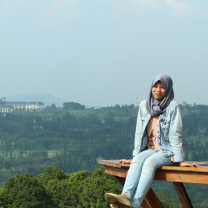 Siti Munawaroh profile icon