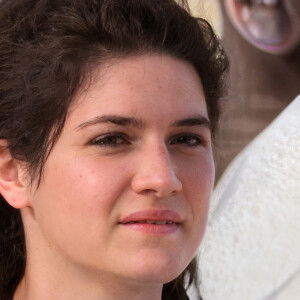 Emma ava profile icon