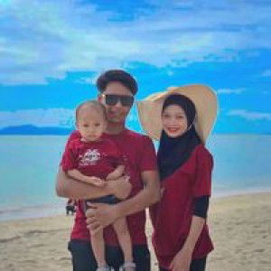 Nur Sefia profile icon