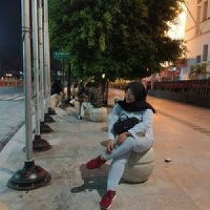 Ulum Ma'rifah profile icon