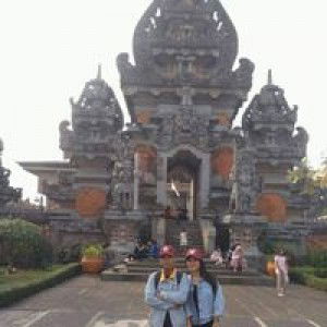 Ella Astriyani profile icon