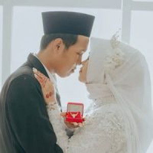 Nur Amalia profile icon